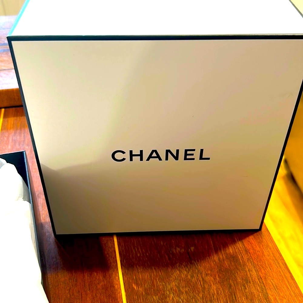 Chanel Perfume Packaging 9 x 9 inches